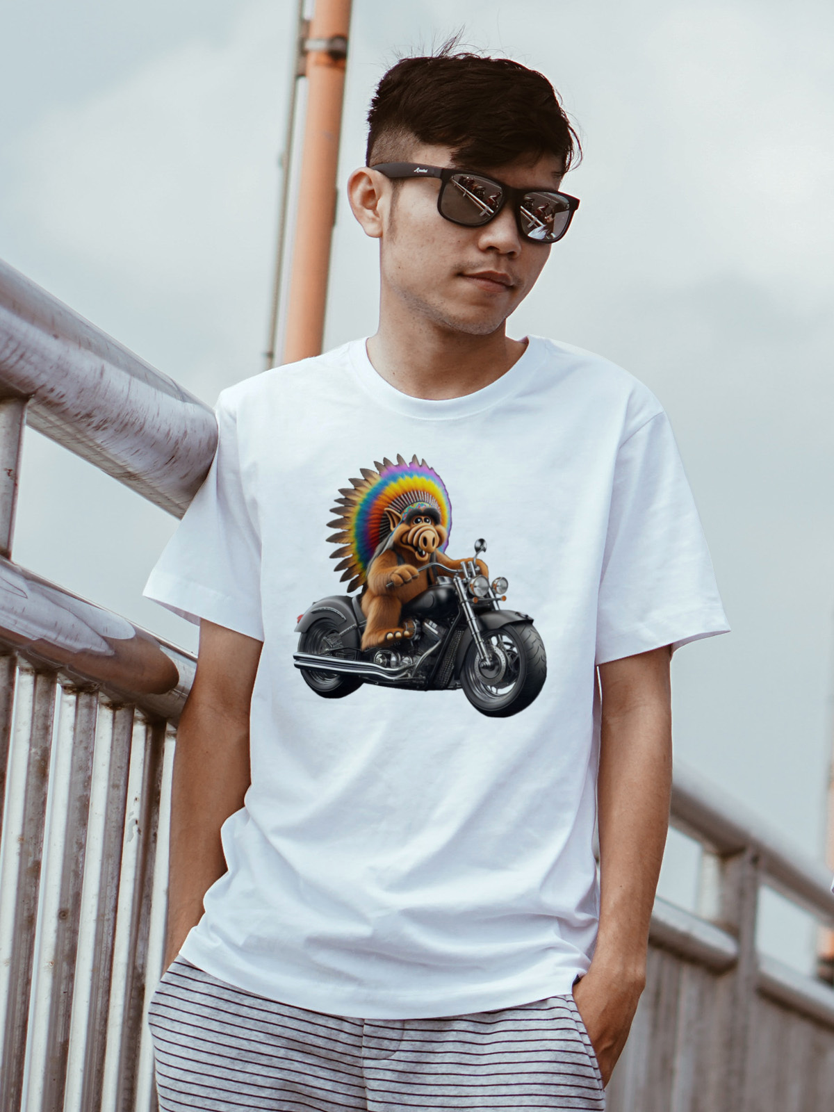 tshirt-13 (2) Koszulka z Alfem na motorze - obrazek 1